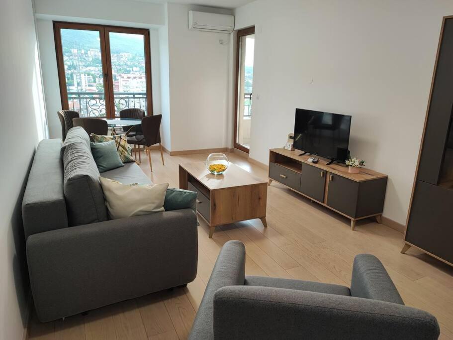 Grand View Apartment Skopje Bagian luar foto